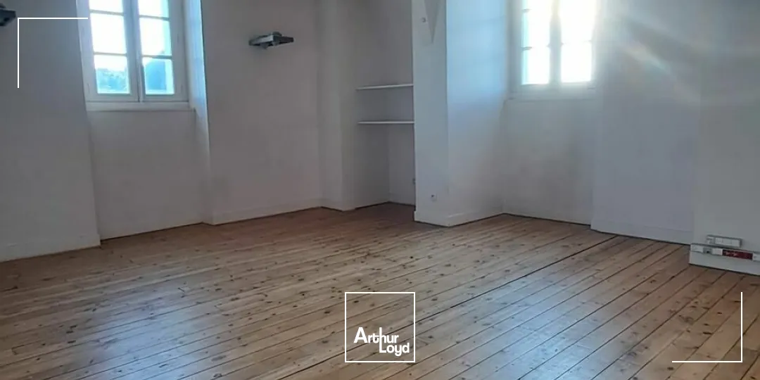 BUREAUX location à BRIVE-LA-GAILLARDE 19100