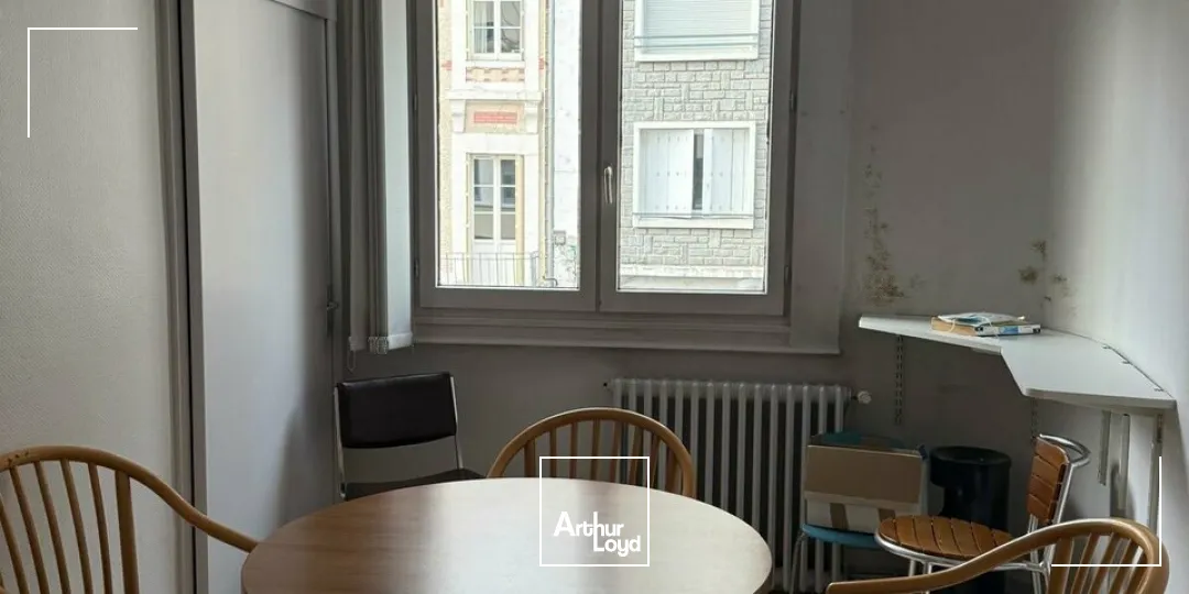 BUREAUX vente à TULLE 19000