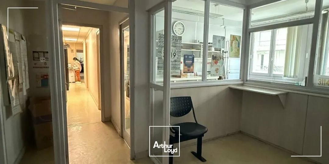 BUREAUX vente à TULLE 19000