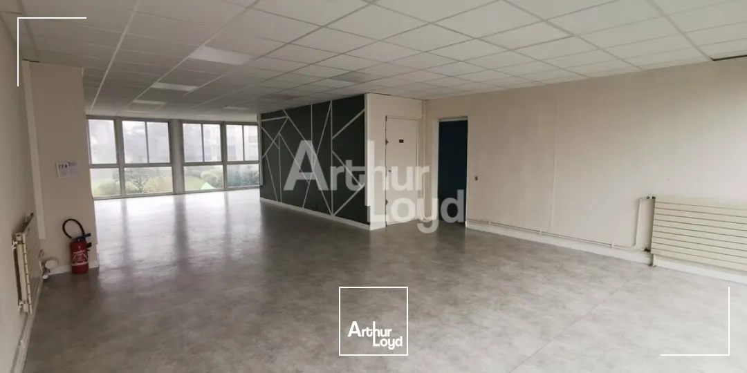 RENNES PROCHE CITE JUDICIAIRE - BUREAUX A VENDRE