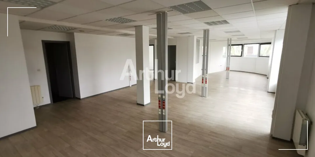 CESSON SEVIGNE PROCHE CENTRE COMMERCIAL - BUREAUX A LOUER DIVISIBLES