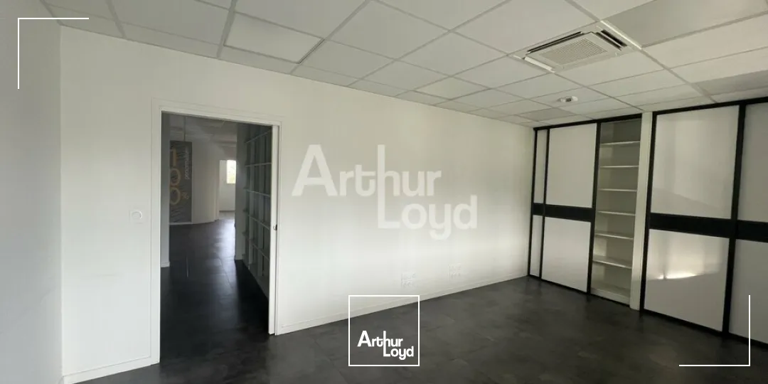 RARE - CESSON SEVIGNE - BUREAUX A VENDRE AVEC VISIBILITE 