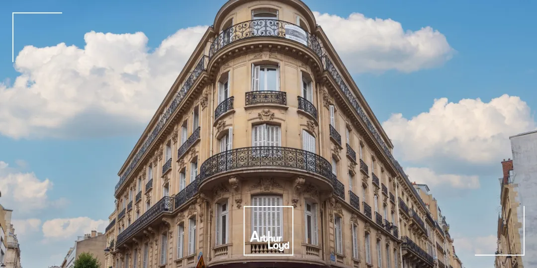 Bureaux à louer à PARIS 75008