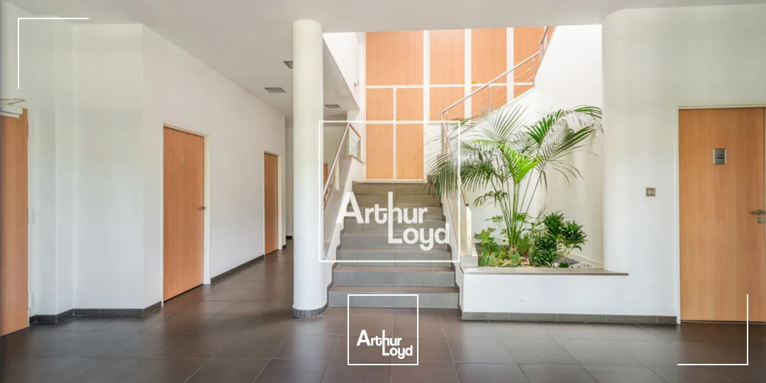 BUREAUX À LOUER - FUTUROPOLIS - TROIS PLATEAUX - TOULOUSE SUD