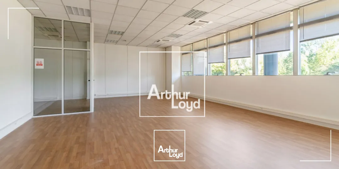 BUREAUX À LOUER - FUTUROPOLIS - TROIS PLATEAUX - TOULOUSE SUD