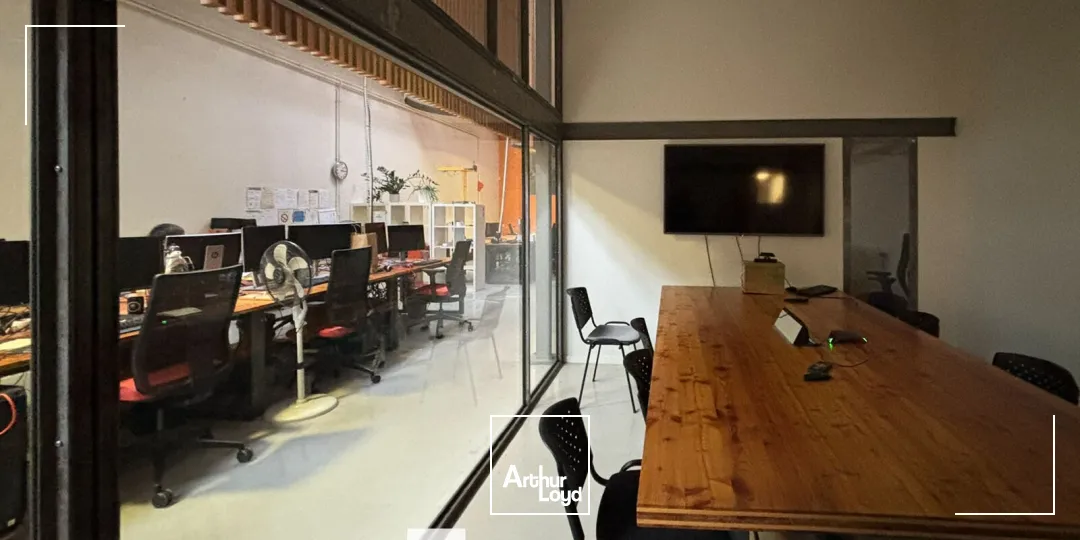  A louer - Bureaux dans un immeuble indépendant - Lyon 1er