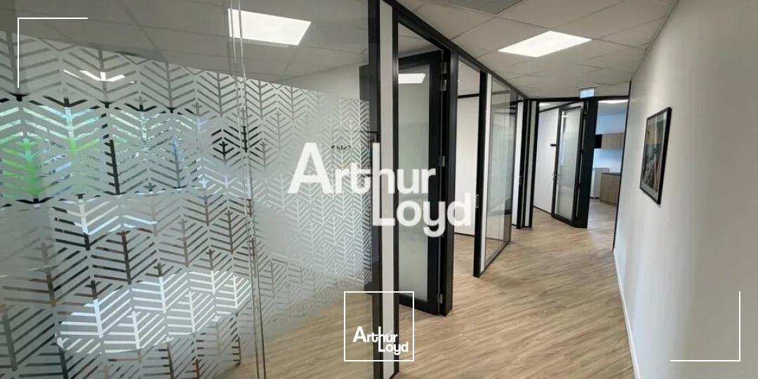 Ecoryzon - Bureaux rénovés 424.96 m² en R+1 à vendre - Sophia Antipolis