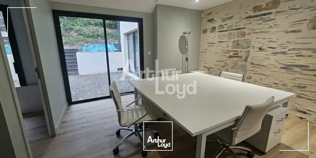 Angers proche gare bureaux de 57,50 m² à louer, meublés avec belles prestations 