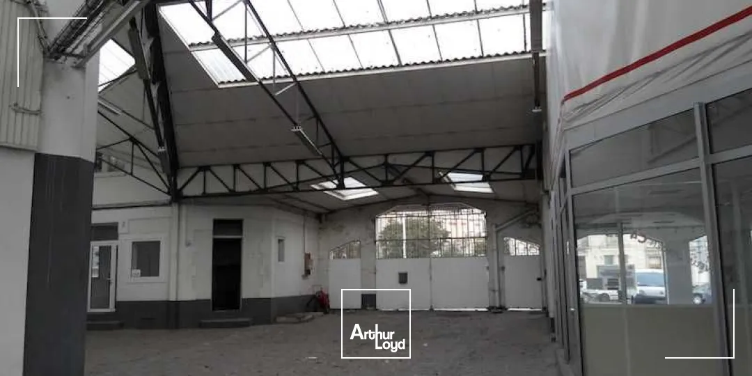 LOCAL D'ACTIVITE - 970 m2 - A LOUER - PROCHE CENTRE VILLE SOISSONS