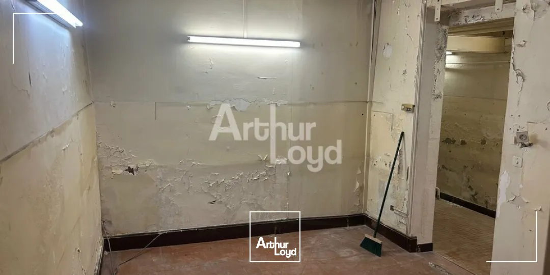 Locaux commerciaux - Location - VICHY - 03200 - 142-142 - 7600254