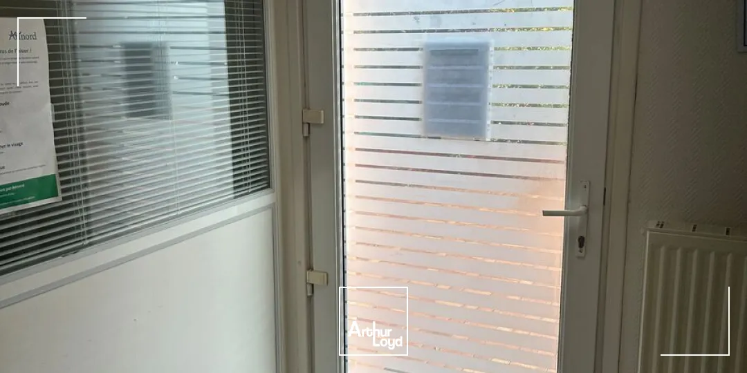 Bureaux à vendre à Lomme - RDC ERP, accessibilité optimale et locaux prêts à l'emploi