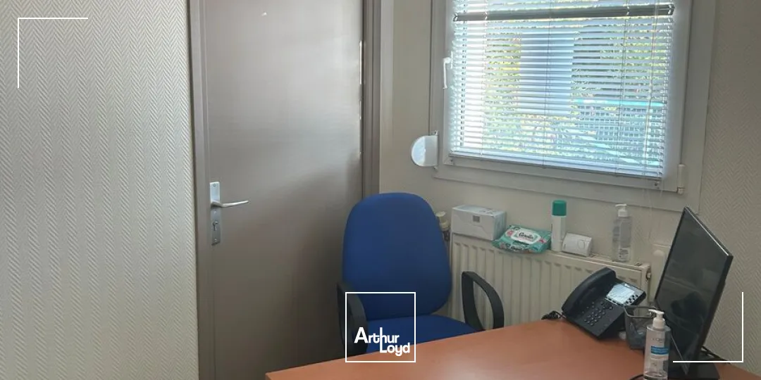 Bureaux à vendre à Lomme - RDC ERP, accessibilité optimale et locaux prêts à l'emploi