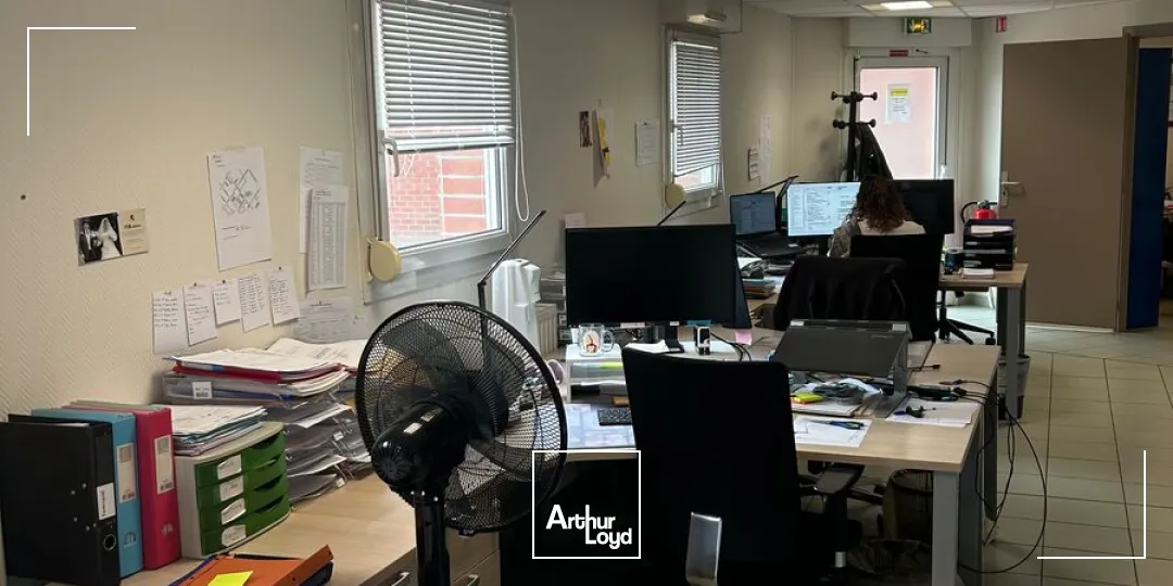 Bureaux à vendre à Lomme - RDC ERP, accessibilité optimale et locaux prêts à l'emploi