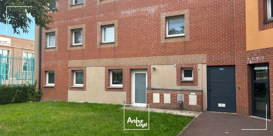 Bureaux à vendre à Lomme - RDC ERP, accessibilité optimale et locaux prêts à l'emploi