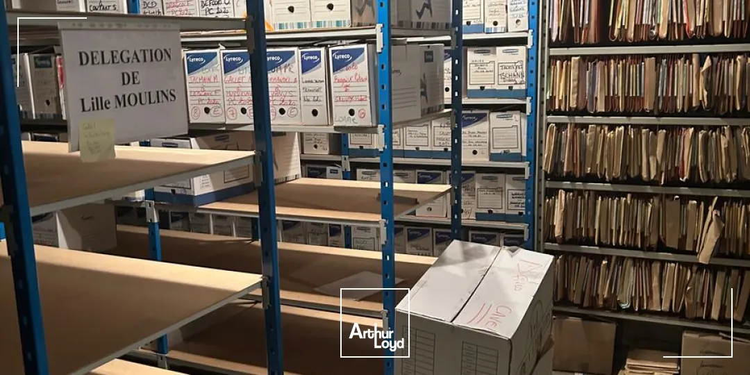 Bureaux à vendre - RDC ERP avec visibilité, parkings et accès métro immédiat