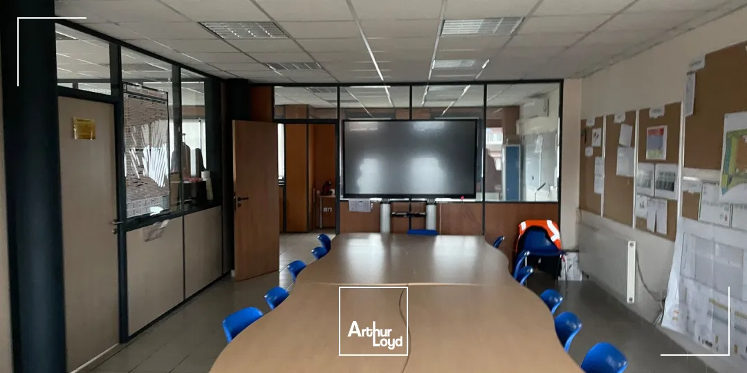 Entrepôt à louer - Douai