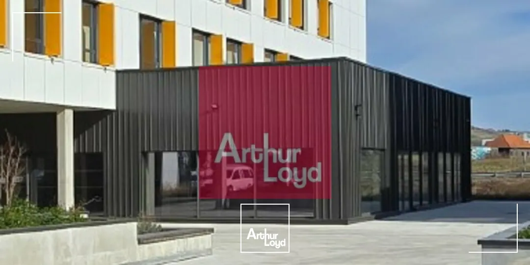 CLERMONT-FERRAND LA PARDIEU A VENDRE LOCAL COMMERCIAL 283 M²