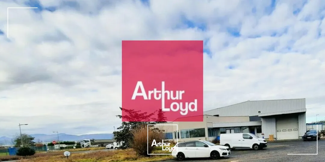 RIOM PARC EUROPEEN A LOUER LOCAL ACTIVITE 1200 M² - PARCELLE 7&nbsp;900 M² - PONT ROULANT