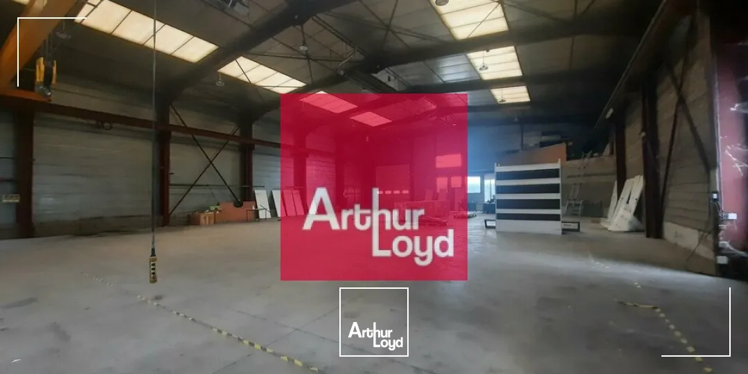 RIOM PARC EUROPEEN A LOUER LOCAL ACTIVITE 1200 M² - PARCELLE 7&nbsp;900 M² - PONT ROULANT