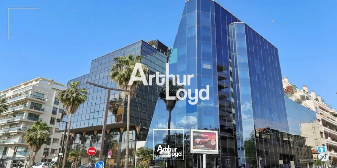 PLATEAU DE BUREAU ERP A LOUER NICE DE 173M²