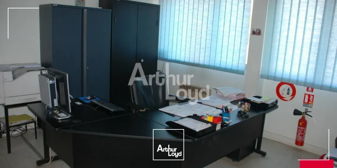 OUCQUES LA NOUVELLE - VENTE LOCAL D'ACTIVITÉ DE 1&nbsp;080 M²