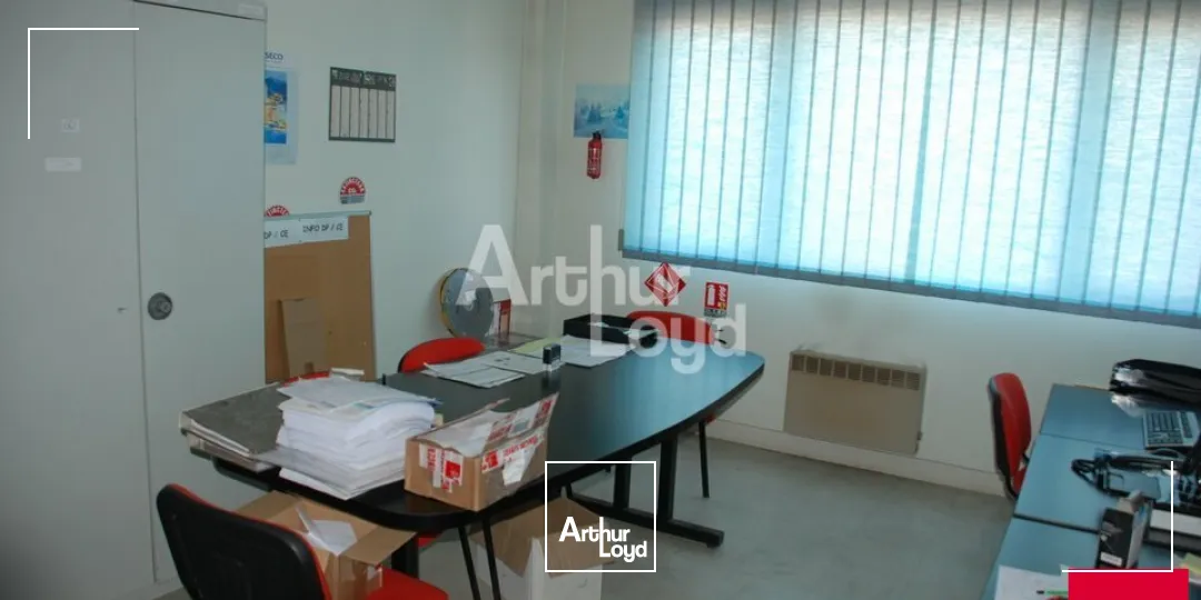 OUCQUES LA NOUVELLE - VENTE LOCAL D'ACTIVITÉ DE 1&nbsp;080 M²