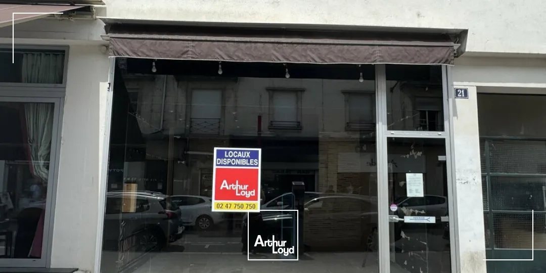 TOURS HYPER CENTRE LOCAL COMMERCIAL A LOUER 81 M²