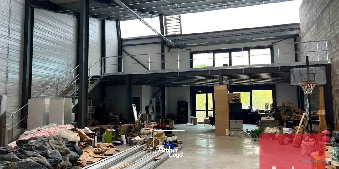 Locaux d'activité & Entrepôts - Location - VENDARGUES - 34740 - 454.51-454.51 - 7600927