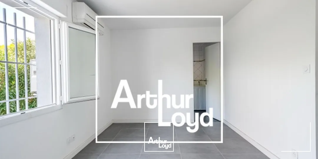 MAISON A USAGE PROFESSIONNEL A VENDRE - PEROLS