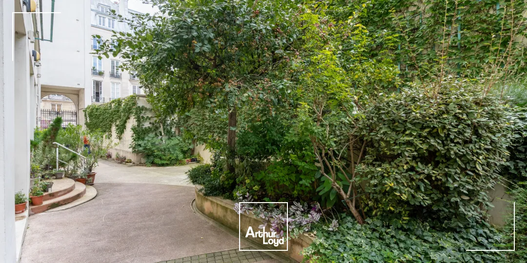 Bureaux à louer à PARIS 75010