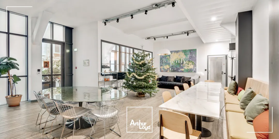 Bureaux à louer à PARIS 75017