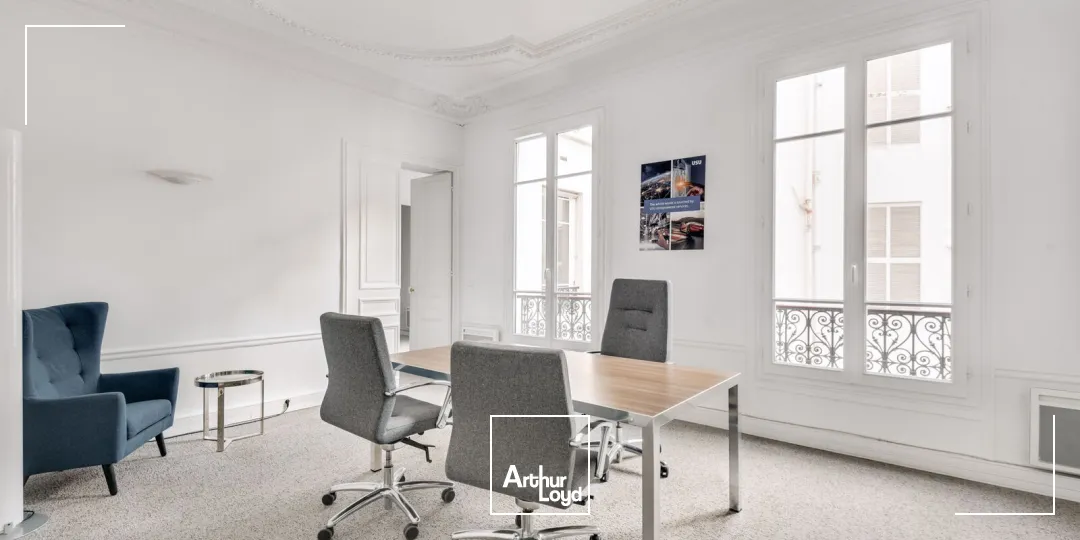 Bureaux à louer à PARIS 75008