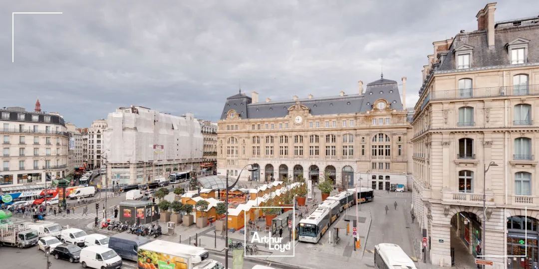 Bureaux à louer à PARIS 75008
