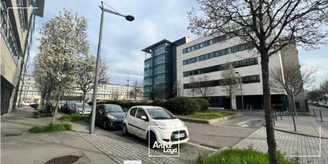A louer - LE QUATUOR - Bureaux innovants - Lyon 7ème