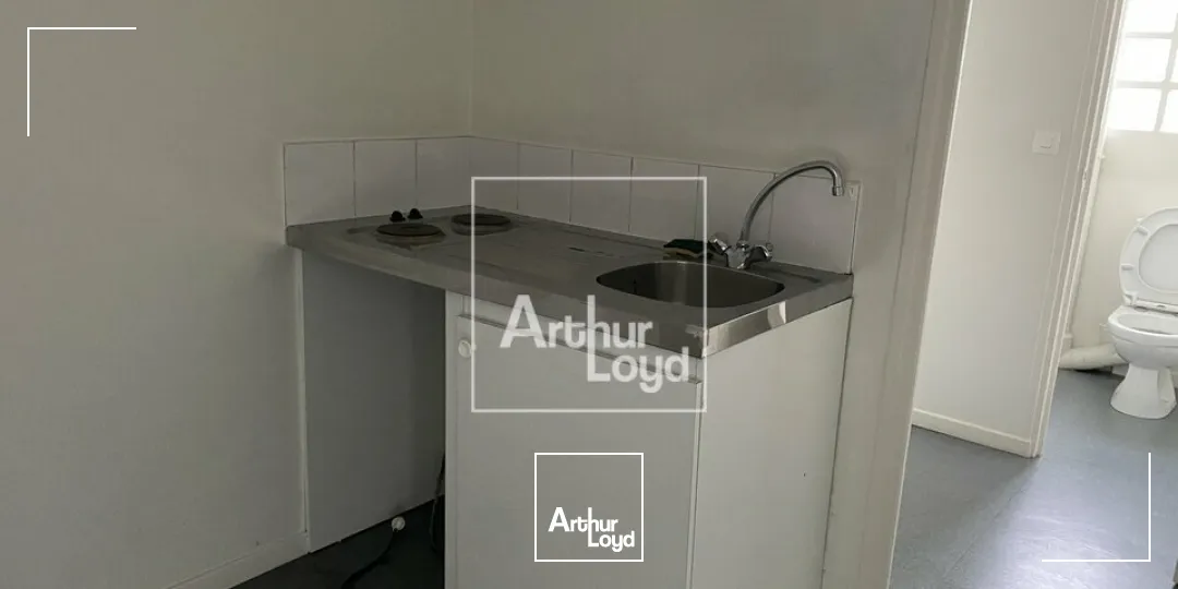 SAINT MICHEL SUR ORGE Local d' activité à louer