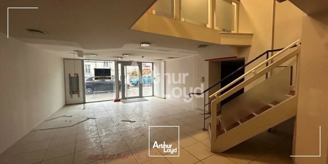 BLOIS - LOCATION LOCAL COMMERCIAL DE 37 M² - 88 M² OU 154 M² - HYPERCENTRE