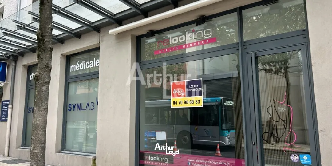 LOCAL COMMERCIAL 90m² EN EXCELLENT ETAT 