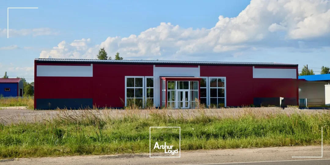 Emplacement prime pour environ 1&nbsp;350m2 de commerce Zac de Ther à Beauvais