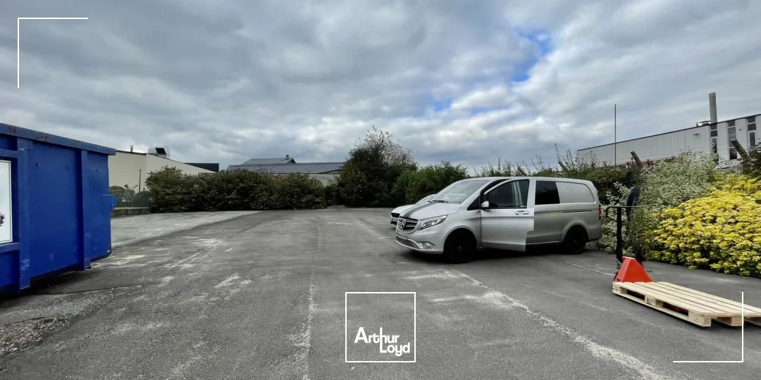 Locaux d'activité à louer à DARNETAL 76160