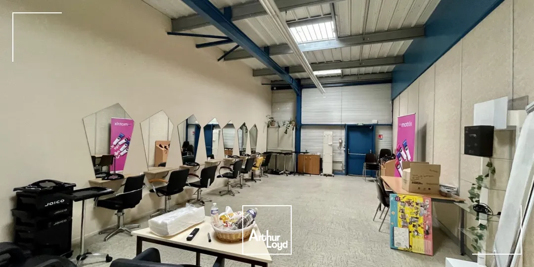 Locaux d'activité à louer à DARNETAL 76160