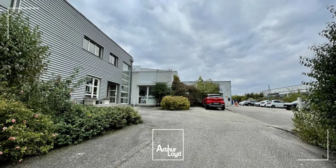 Locaux d'activité à louer à DARNETAL 76160