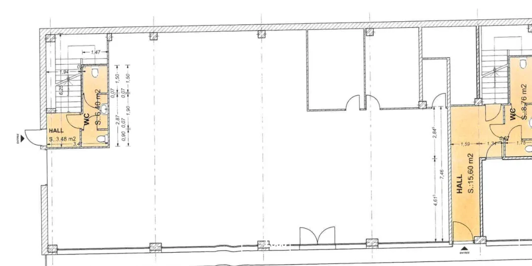 BUREAUX À LOUER - PLATEAU MODULABLE EN R+1 AVEC PARKING - ZI INQUÊTERIE