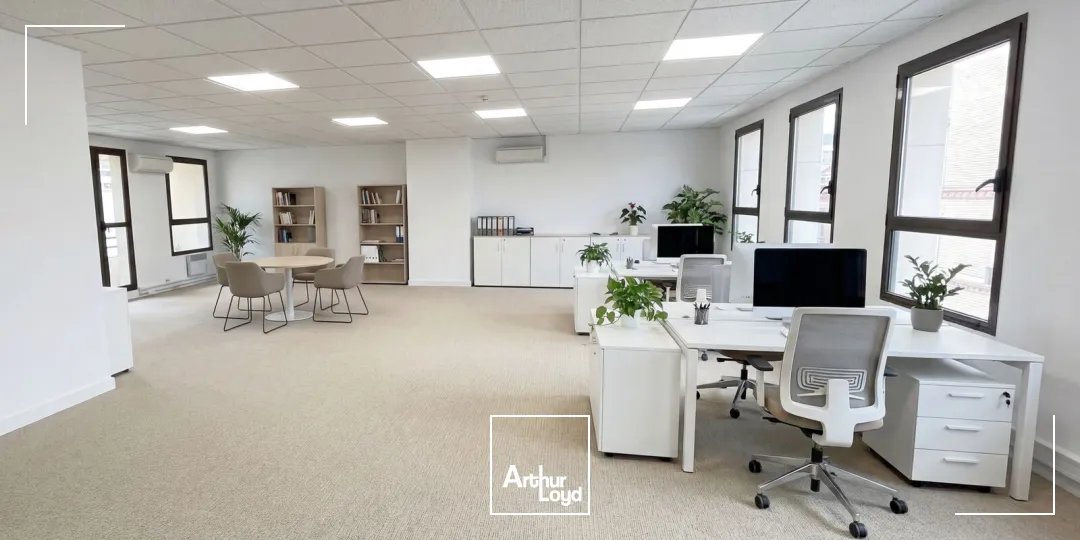 Immeuble mixte bureaux / logement à restructurer