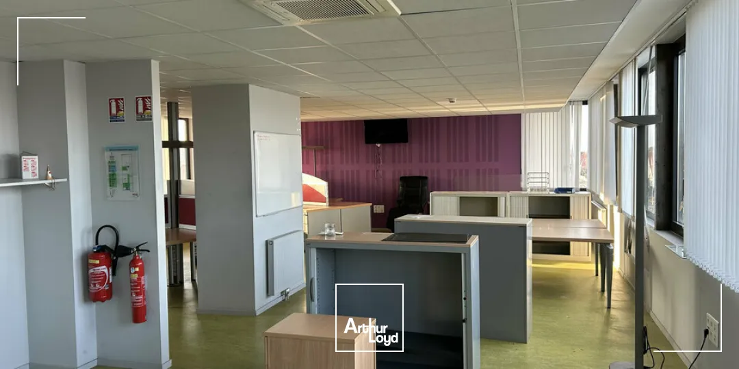 LOCAL D'ACTIVITE - ENTREPOT à VENDRE de 6280 m²