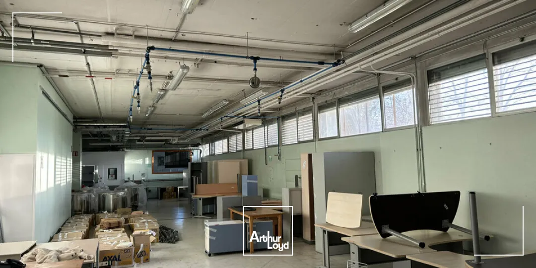 LOCAL D'ACTIVITE - ENTREPOT à VENDRE de 6280 m²