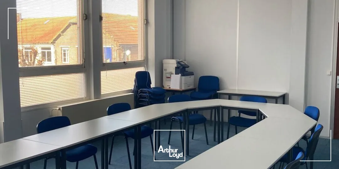 Bureaux - Location - LE PLESSIS BELLEVILLE - 60330 - 8-1846 - 7603461