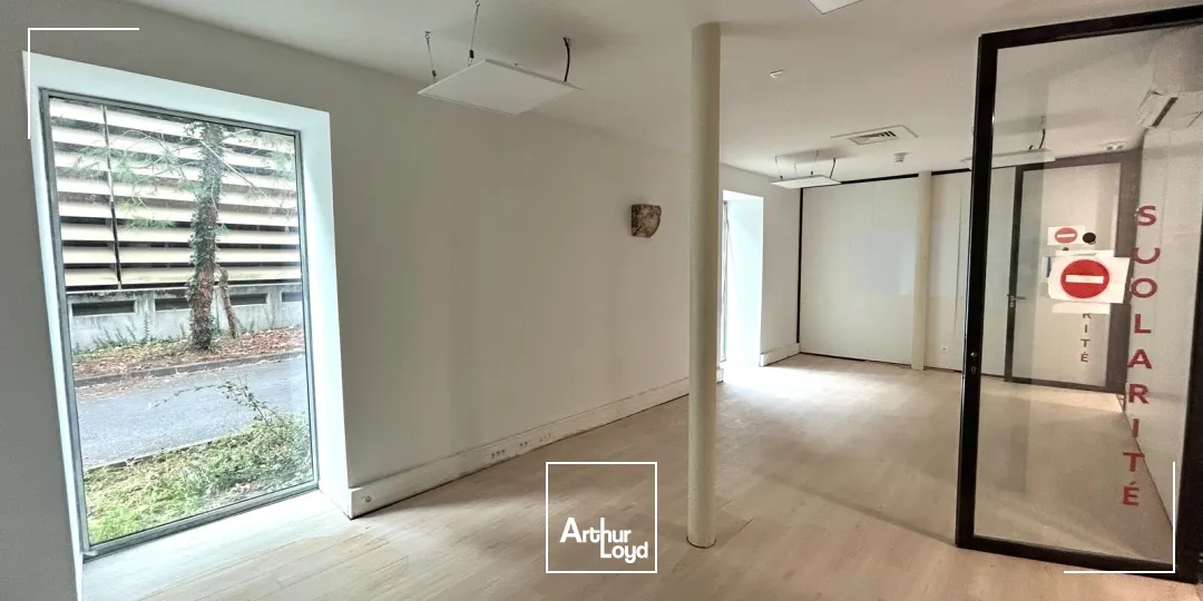 A louer - Bureaux ERP d'environ 1&nbsp;470 m² - Bordeaux Chartrons