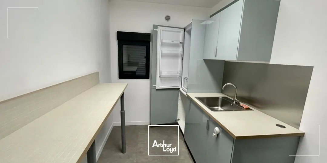 Bureaux à louer à LES AUTHIEUX SUR LE PORT SAINT OUEN 76520