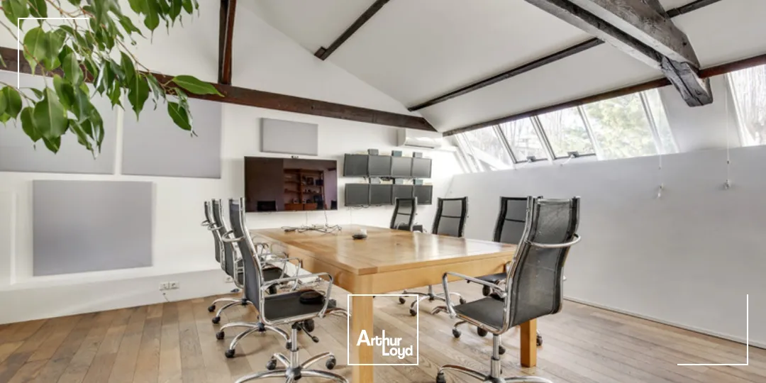 Bureaux de caractère atypiques type Show Room, à Levallois-Perret