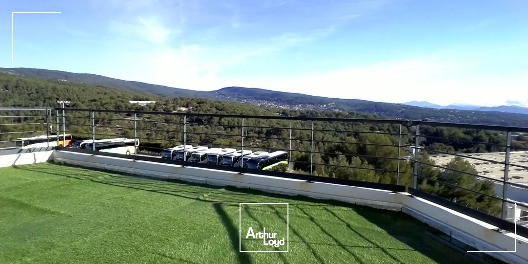 Bureaux avec vue mer et parkings à louer - ATHELIA IV - 13600 LA CIOTAT